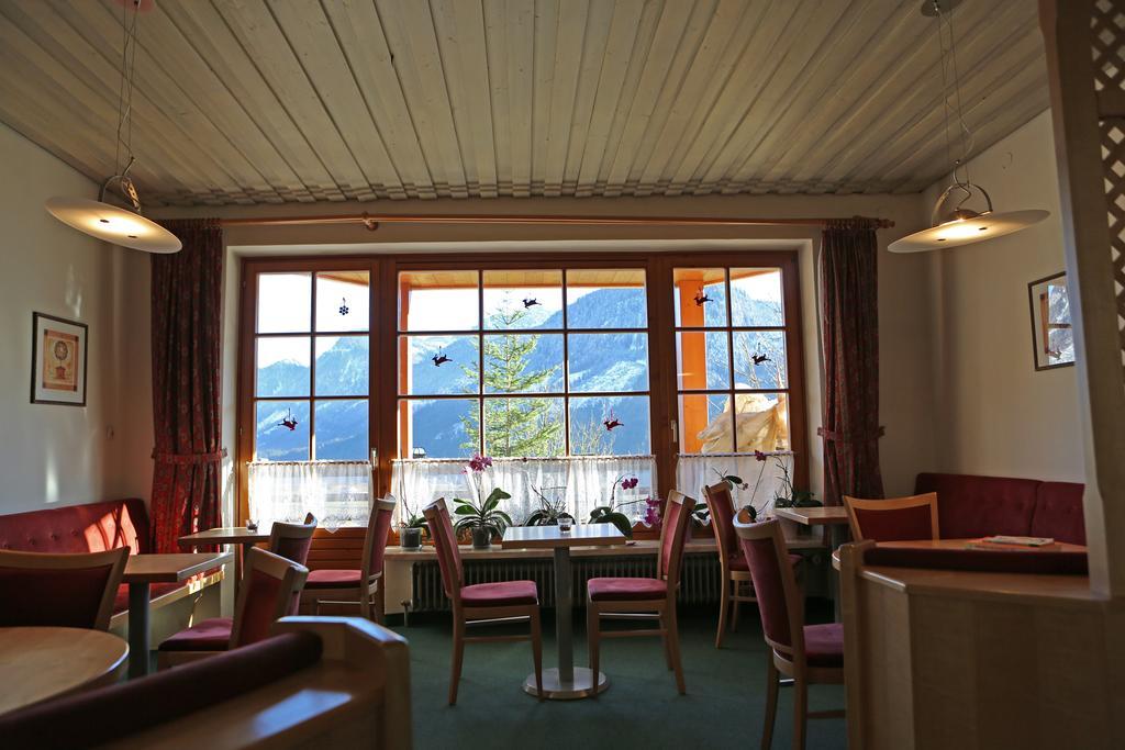 Hotel Haus Der Begegnung Gosau Exterior foto